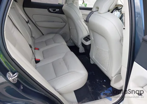 2024 Volvo Xc60 B5 Ultimate Dark Theme из США, поврежденный, VIN YV4L12RM5R1836709